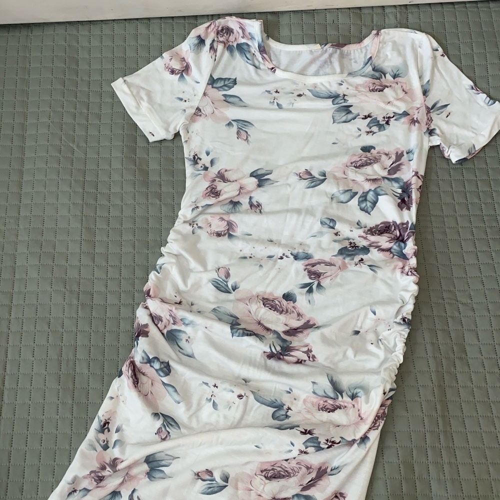 Maternity body on midi floral dress